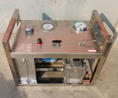 liquid pressurization equipment