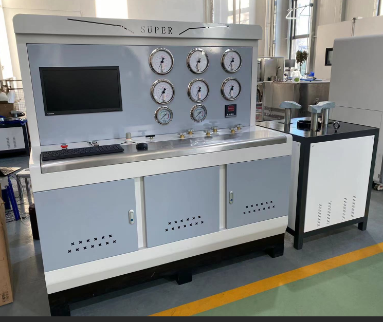 Calibration stand for safety accessories of atmospheric pressure tank